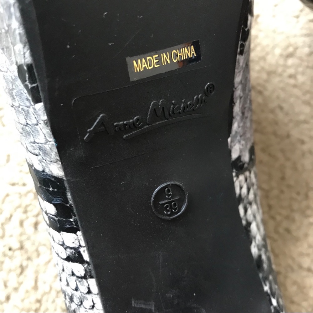 Heels - Picture 7 of 11